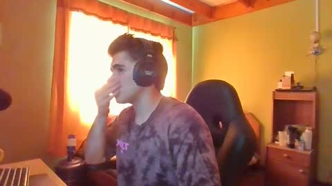 Snapshot of rpaulo25 chatting on January 2025 07:59:02 PM rpaulo25 online show from January 2025 07:59:02 PM