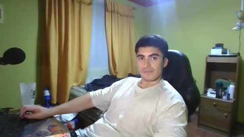 Snapshot of rpaulo25 chatting on February 2025 02:51:02 AM rpaulo25 online show from February 2025 02:51:02 AM