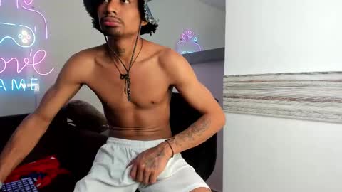 POOL online show from February 2026 09:22:02 PM