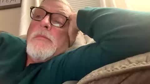 Snapshot of rs006 chatting on November 2025 02:43:01 AM rs006 online show from November 2025 02:43:01 AM