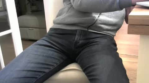 Snapshot of rsindie2 chatting on December 2024 10:13:02 PM rsindie2 online show from December 2024 10:13:02 PM