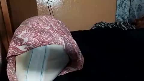 rubberburn online show from December 2025 08:29:02 AM