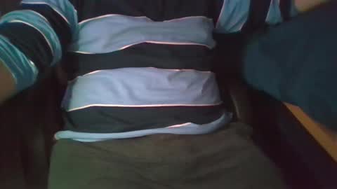 Snapshot of ruben90mr chatting on December 2024 02:25:02 AM ruben90mr online show from December 2024 02:25:02 AM