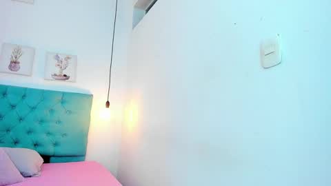 Snapshot of rubiroose chatting on December 2024 12:05:01 AM Rubii online show from December 2024 12:05:01 AM