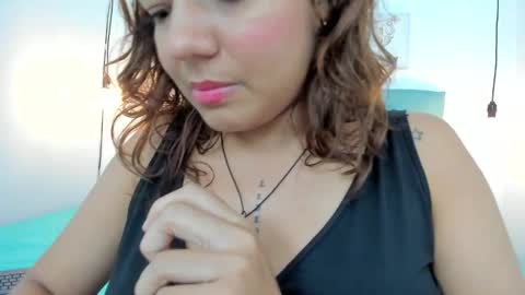 Snapshot of rubiroose chatting on January 2025 08:01:01 PM Rubii online show from January 2025 08:01:01 PM