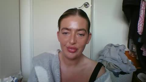 rubyredxxxoxxx online show from December 2025 10:24:01 AM