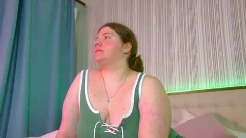 Snapshot of rubyvalen chatting on May 2026 01:58:01 AM Ruby online show from May 2026 01:58:01 AM