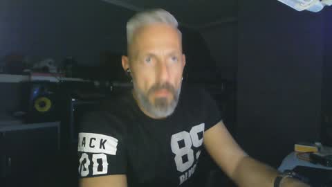 Snapshot of ruffi77 chatting on December 2024 10:23:02 AM Chico que rico Caliente online show from December 2024 10:23:02 AM