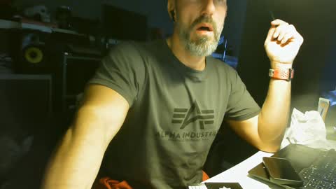 Snapshot of ruffi77 chatting on January 2025 10:51:01 AM Chico que rico Caliente online show from January 2025 10:51:01 AM