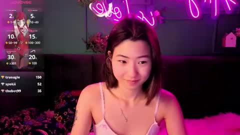 Snapshot of runi_asian chatting on June 2026 03:25:01 AM Runi online show from June 2026 03:25:01 AM