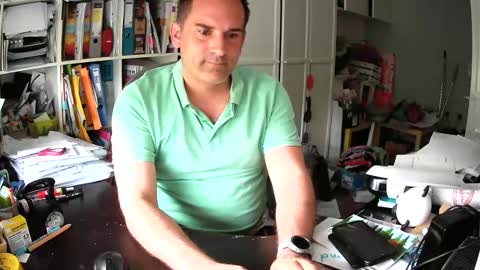 runner1978 online show from April 2026 02:20:01 PM