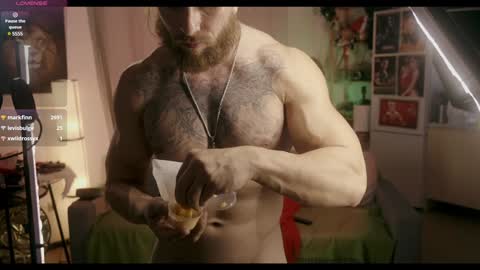 Paul online show from February 2025 11:06:01 PM