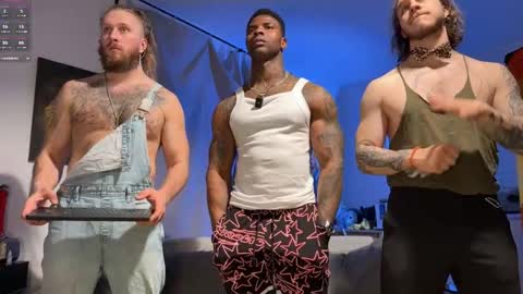 Paul online show from April 2026 06:37:01 PM