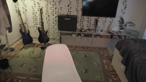 rusbradpitt online show from November 2025 01:13:01 PM