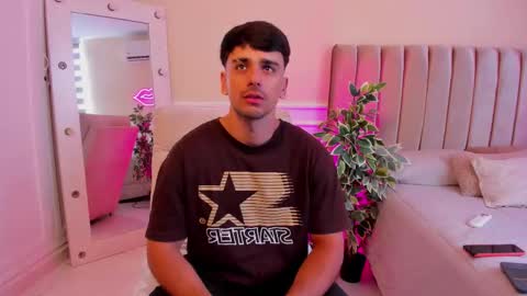 Russ online show from March 2026 06:47:01 PM