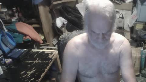 Snapshot of russtenail21 chatting on September 2025 07:37:01 PM Russtenail21 online show from September 2025 07:37:01 PM