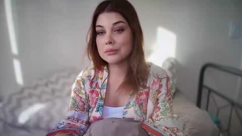 Alex online show from November 2025 07:19:02 PM