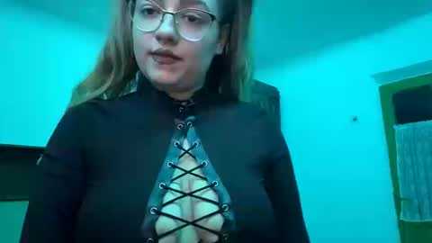 ruxb online show from March 2026 07:42:01 PM