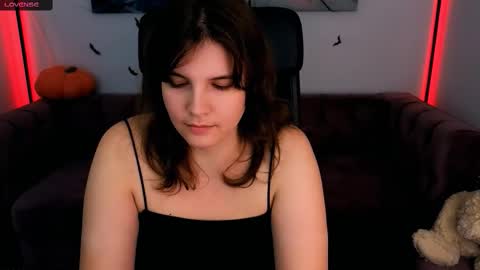 Ruyjin online show from October 2025 11:07:01 AM