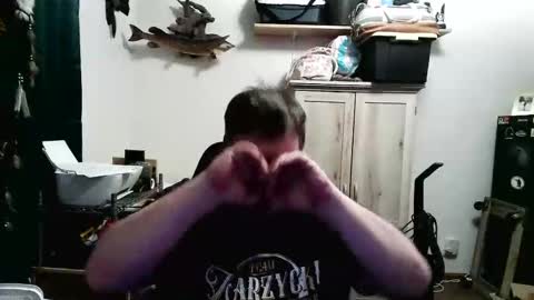 rwzar_1965 online show from April 2026 02:44:02 AM