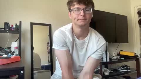 Snapshot of ryan287747 chatting on May 2026 09:31:01 PM ryan online show from May 2026 09:31:01 PM