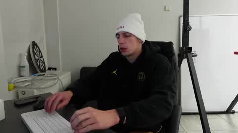 RYAN DOZER online show from November 2025 07:01:01 AM