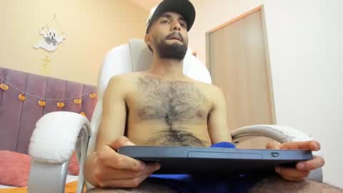 Snapshot of ryan_jackson_ chatting on October 2025 01:14:02 AM ryan_jackson_ online show from October 2025 01:14:02 AM