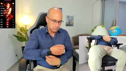 ryan_master_ online show from December 2024 11:28:01 AM