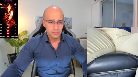 ryan_master_ online show from December 2024 11:20:02 AM