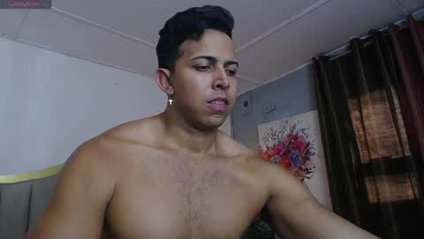 Snapshot of ryan_nesson chatting on May 2026 08:04:04 PM Ryan online show from May 2026 08:04:04 PM