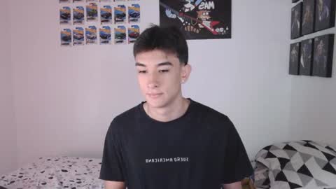 Snapshot of ryan_valentine17 chatting on July 2026 09:21:01 PM ryan online show from July 2026 09:21:01 PM