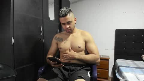 ryan_xc1 online show from February 2026 03:11:01 AM