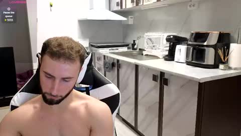 ryanstorm1 online show from November 2025 06:56:02 PM