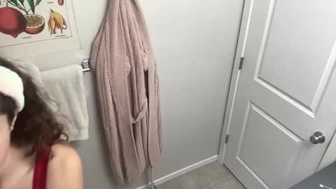 rylanxoxo online show from December 2025 04:11:02 AM