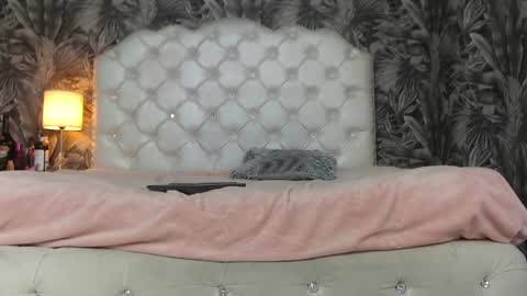 rylierouse online show from October 2025 12:03:01 PM