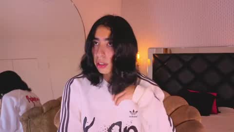 Snapshot of ryo_fem chatting on May 2026 03:57:01 AM Ryo online show from May 2026 03:57:01 AM