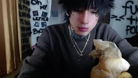 Ryoko online show from May 2026 02:19:01 AM