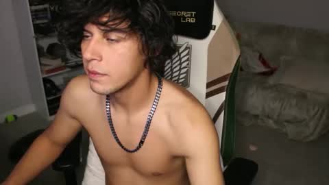 Snapshot of ryot35 chatting on October 2025 04:18:02 AM Ryot3 online show from October 2025 04:18:02 AM