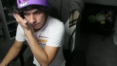 Snapshot of ryot35 chatting on November 2025 02:32:01 AM Ryot3 online show from November 2025 02:32:01 AM