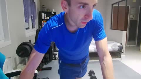 Snapshot of ryukukamifr chatting on October 2025 07:06:01 AM Ryuk FR online show from October 2025 07:06:01 AM