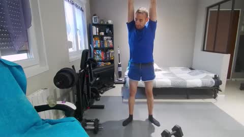 Snapshot of ryukukamifr chatting on October 2025 04:29:01 PM Ryuk FR online show from October 2025 04:29:01 PM