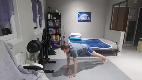 Ryuk FR online show from January 2026 06:22:02 PM