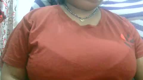 Snapshot of s03286 chatting on October 2025 04:57:01 PM HotLovers online show from October 2025 04:57:01 PM