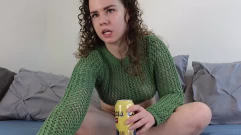 Snapshot of s_leanne_ chatting on January 2025 07:32:01 PM Leanne online show from January 2025 07:32:01 PM