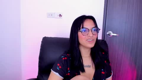 Val online show from April 2026 06:59:02 PM