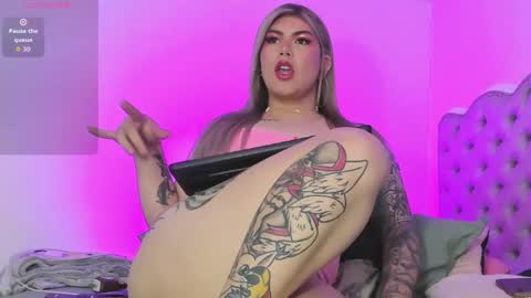 Snapshot of saammii_ chatting on September 2025 10:42:01 PM Sammy Saenz ig Sammysaenz online show from September 2025 10:42:01 PM