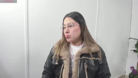 saaya_tay online show from October 2025 03:23:02 AM