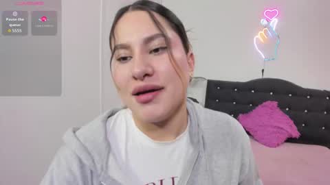 saaya_tay online show from October 2025 03:04:02 AM