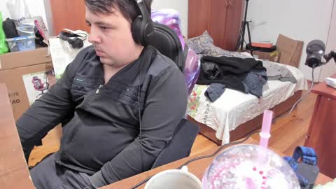 1141323  my Lord Mister Max   moms treasure online show from January 2025 06:41:01 AM