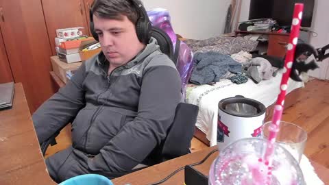 1141323  my Lord Mister Max   moms treasure online show from January 2025 09:40:02 AM